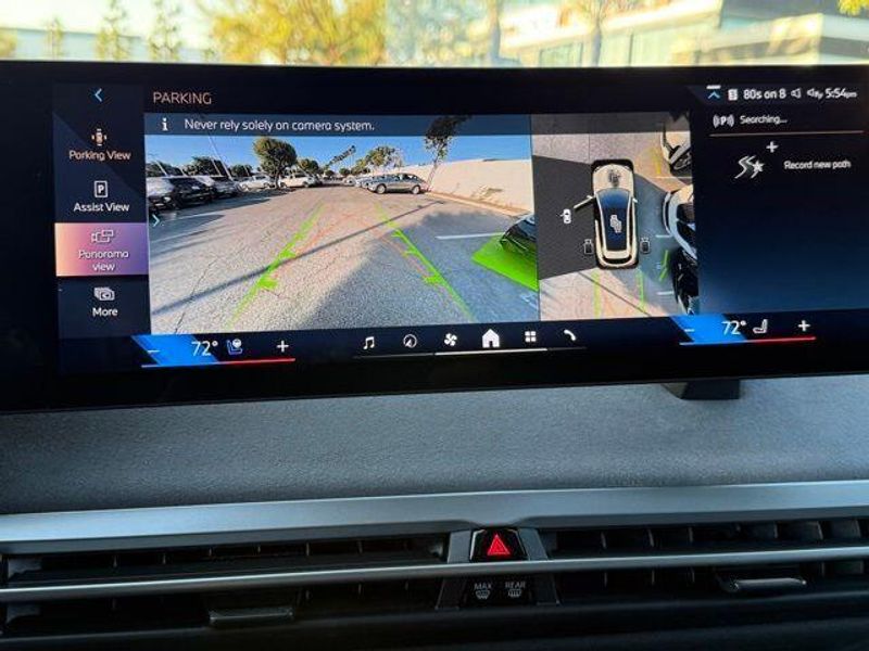 Used 2026 BMW iX xDrive60Image 32