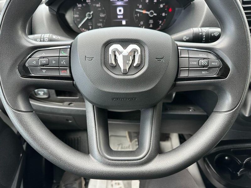 2023 RAM ProMaster 2500 High RoofImage 3