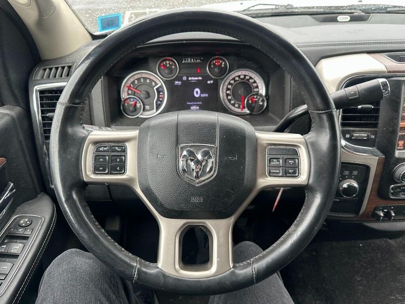 2016 RAM 2500 LaramieImage 2