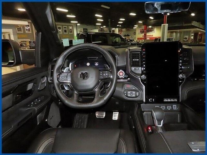 2025 RAM 1500 RHOImage 11