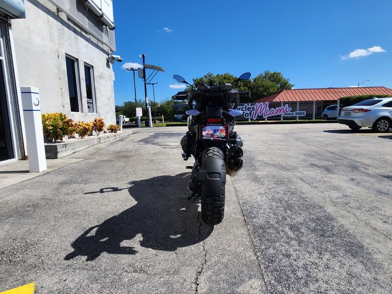 2026 BMW R 1300 GSImage 8