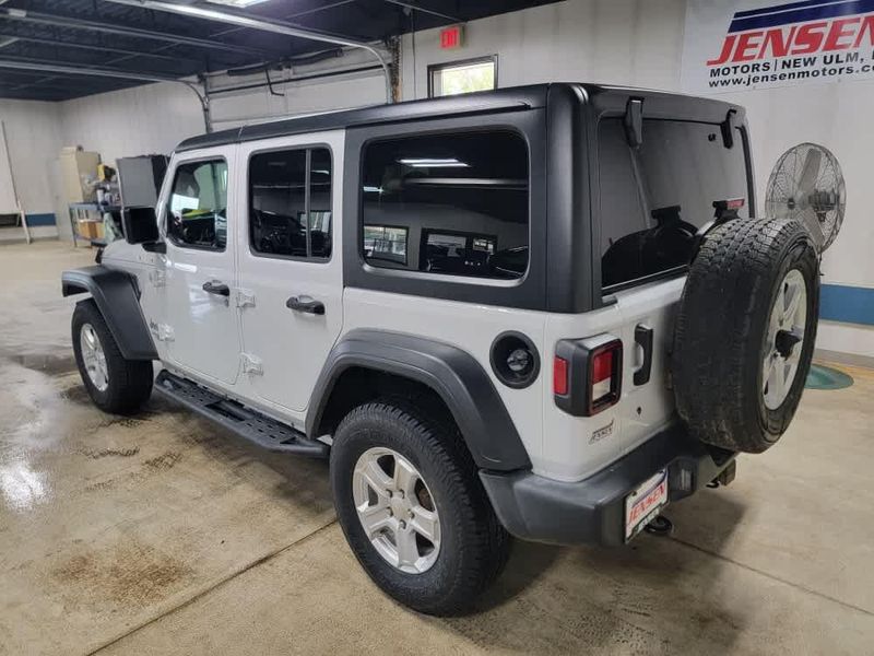2018 Jeep Wrangler Unlimited Sport S photo 5