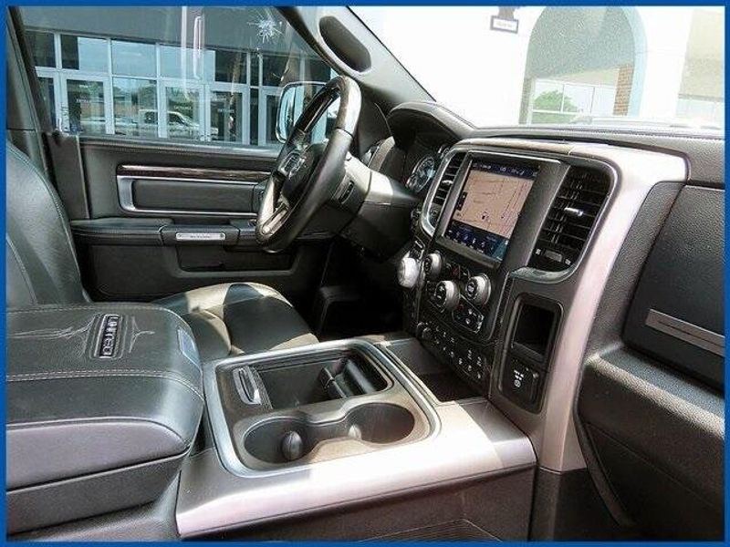 2018 RAM 1500 LimitedImage 9