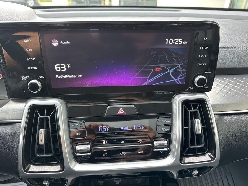 2021 Kia Sorento SXImage 27
