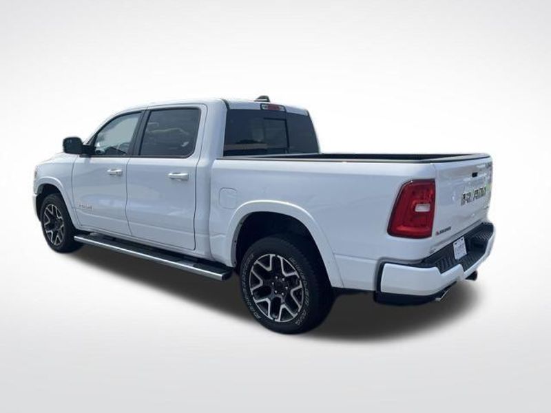 2025 RAM 1500 Laramie Crew Cab 4x4 5'7' Box