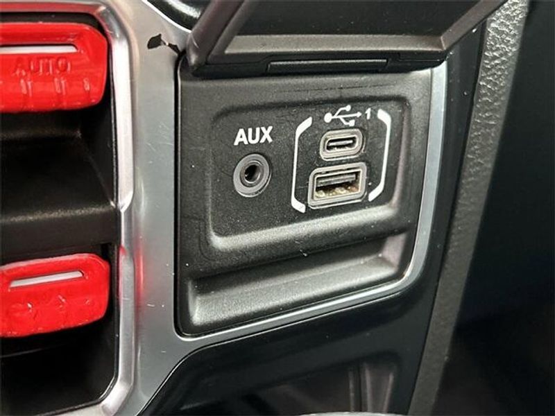 Used 2022 Jeep Wrangler Unlimited Sport AltitudeImage 27
