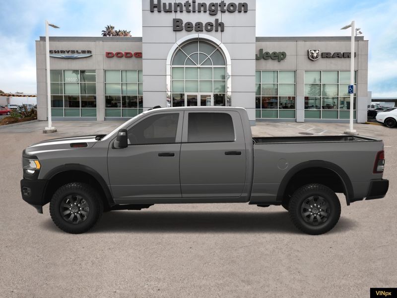 2024 RAM 2500 Tradesman Crew Cab 4x4Image 2