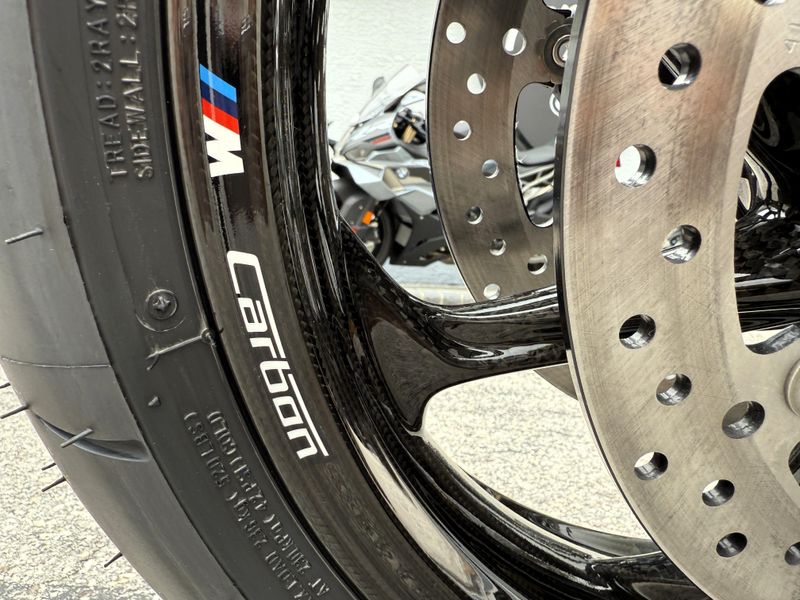 2025 BMW M 1000 XR Competition 