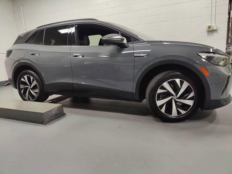 Used 2023 Volkswagen ID.4 Pro AWD 82kW Long RangeImage 3