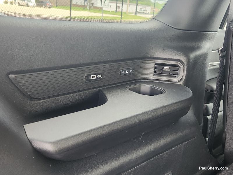 2026 Jeep Grand Wagoneer Upland 4x4