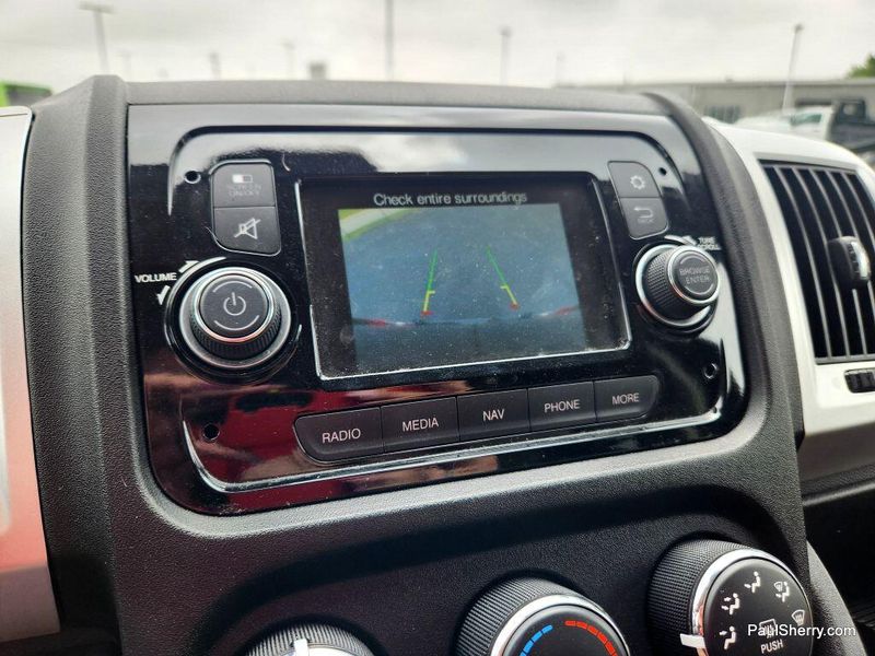 2018 RAM ProMaster 1500 Low RoofImage 4