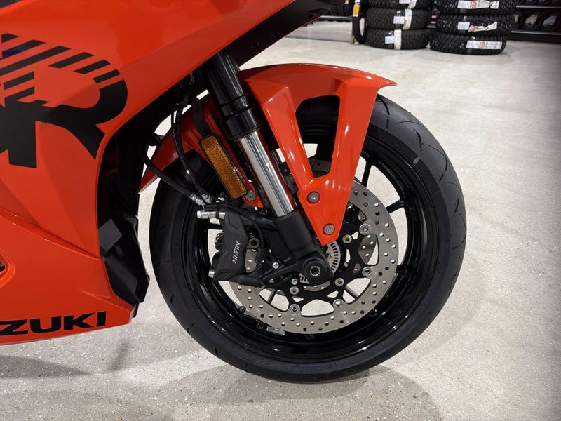 New 2026 Suzuki GSX-8R Image 19