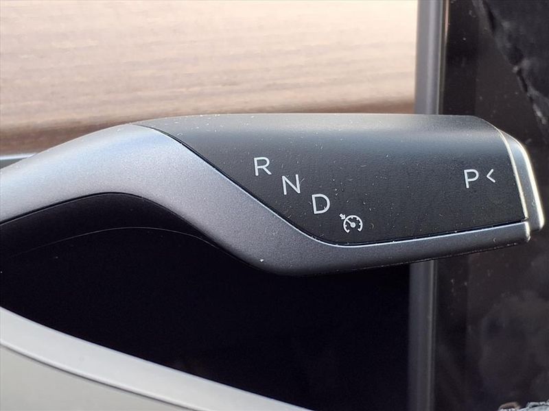 Used 2023 Tesla Model 3 BaseImage 23