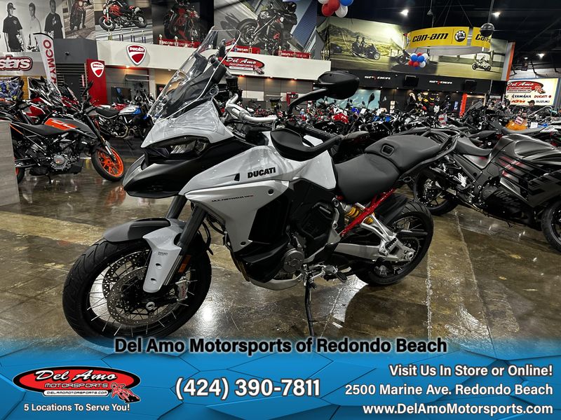 2023 Ducati MULTISTRADA V4 S  in a ICEBERG WHITE exterior color. Del Amo Motorsports of Redondo Beach (424) 304-1660 delamomotorsports.com 