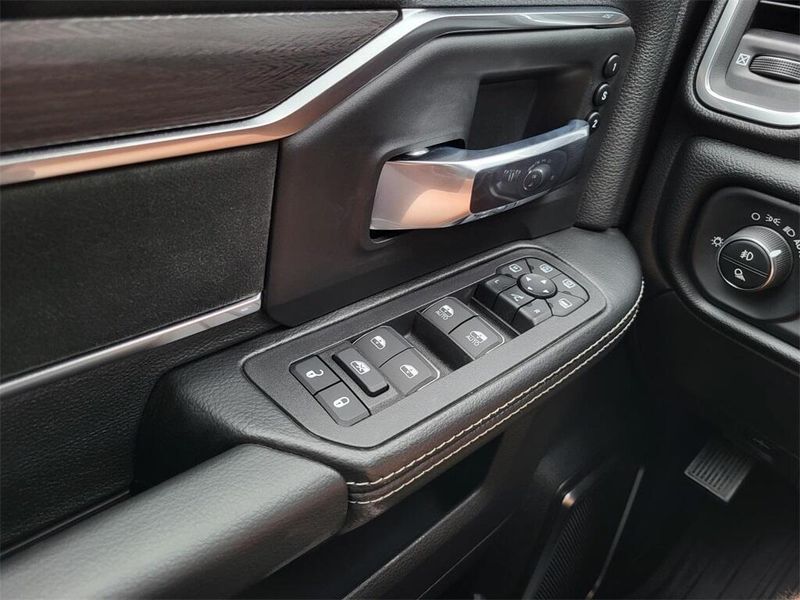 2025 RAM 2500 Laramie Mega Cab 4x4 6