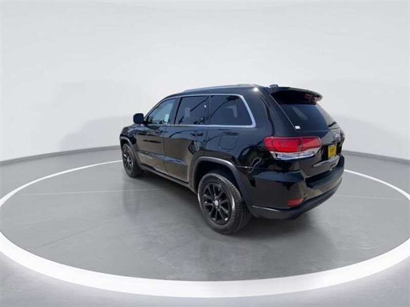 2021 Jeep Grand Cherokee Laredo EImage 6