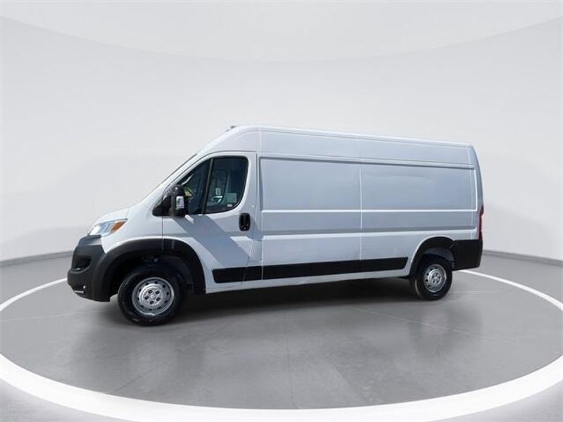 2023 Ram ProMaster 2500 photo 3