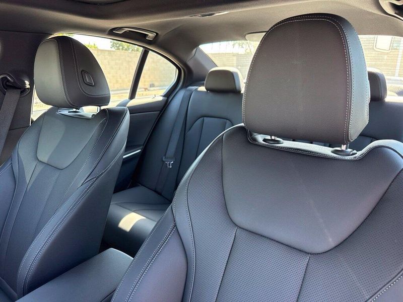Used 2026 BMW 3 Series 330iImage 21