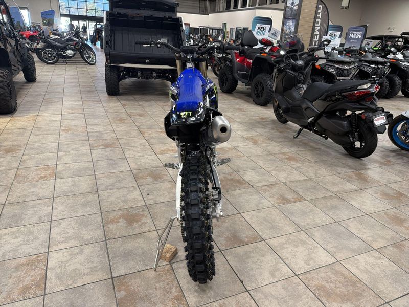 New 2027 Yamaha YZ450F MONSTER EDITION Image 16
