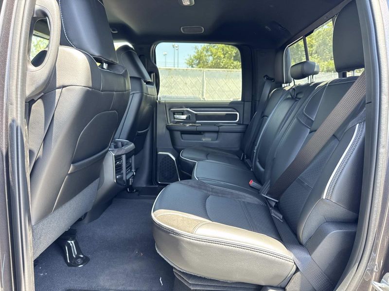 New 2026 RAM 2500 Laramie Crew Cab 4x4 8' Box