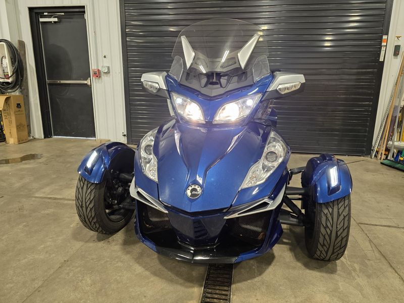 Used 2017 Can-Am Spyder RT Base 