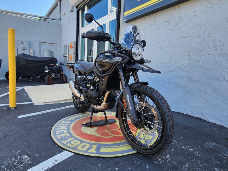New 2026 Royal Enfield HIMALAYAN 450 Image 9