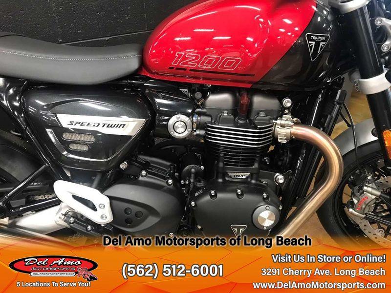 2024 Triumph SPEED TWIN 1200  in a CARNIVAL RED/STORM GREY exterior color. Del Amo Motorsports of Long Beach (562) 362-3160 delamomotorsports.com 