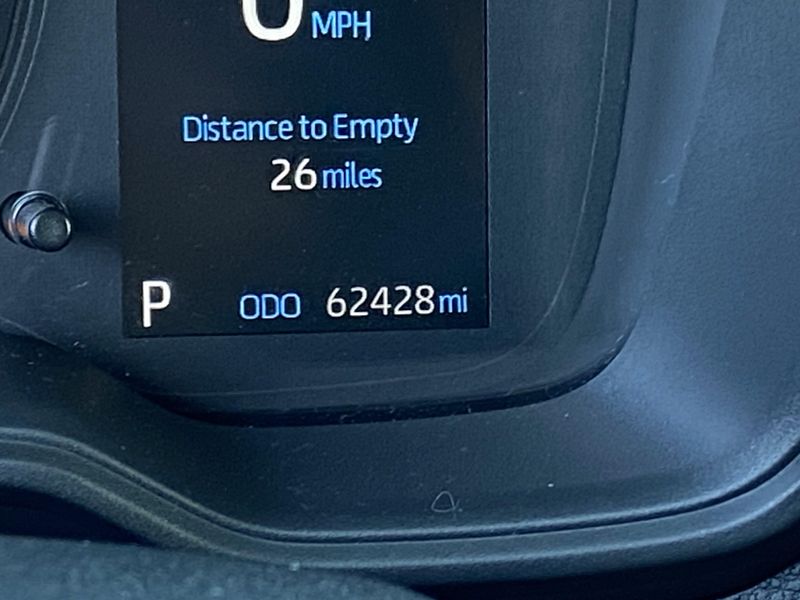 Used 2020 Toyota Corolla SEImage 7