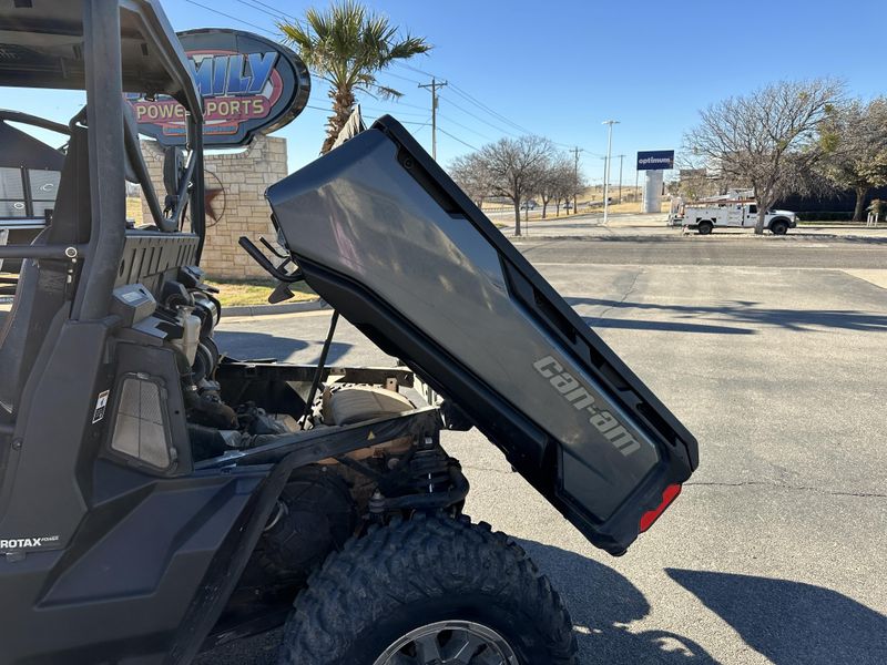 2021 Can-Am DEFENDER MAX TEX LONE STAR HD10 GRAYImage 6