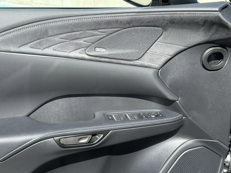 New 2026 Lexus RX 450h+ LuxuryImage 17