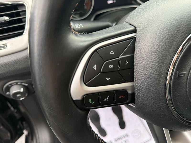 Used 2020 Jeep Compass LatitudeImage 23