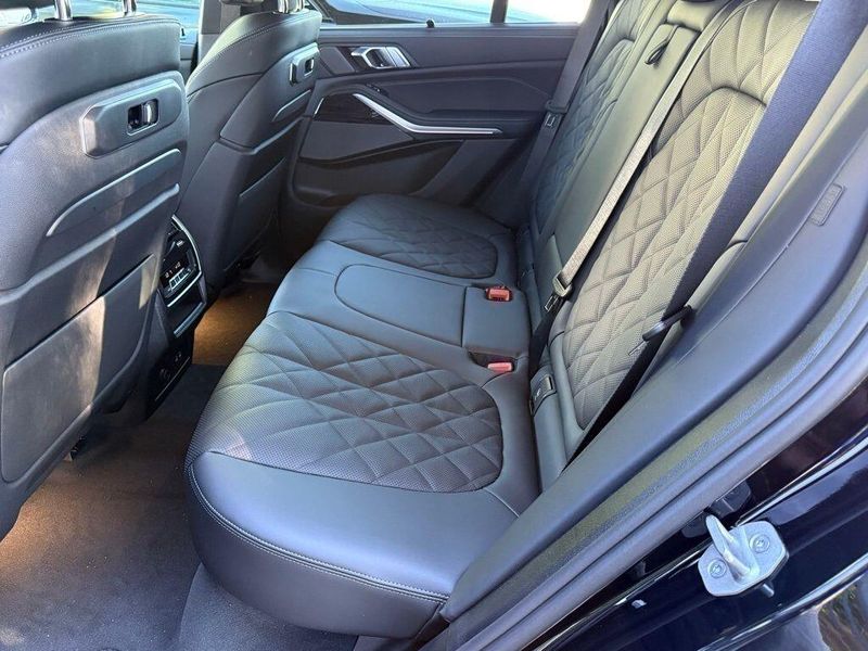 New 2026 BMW X5 M60iImage 30