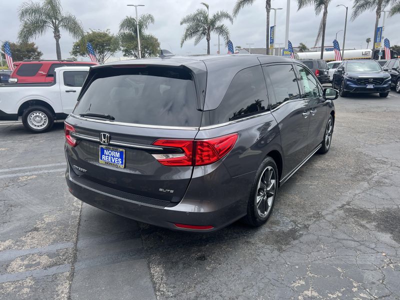 2024 Honda Odyssey EliteImage 3