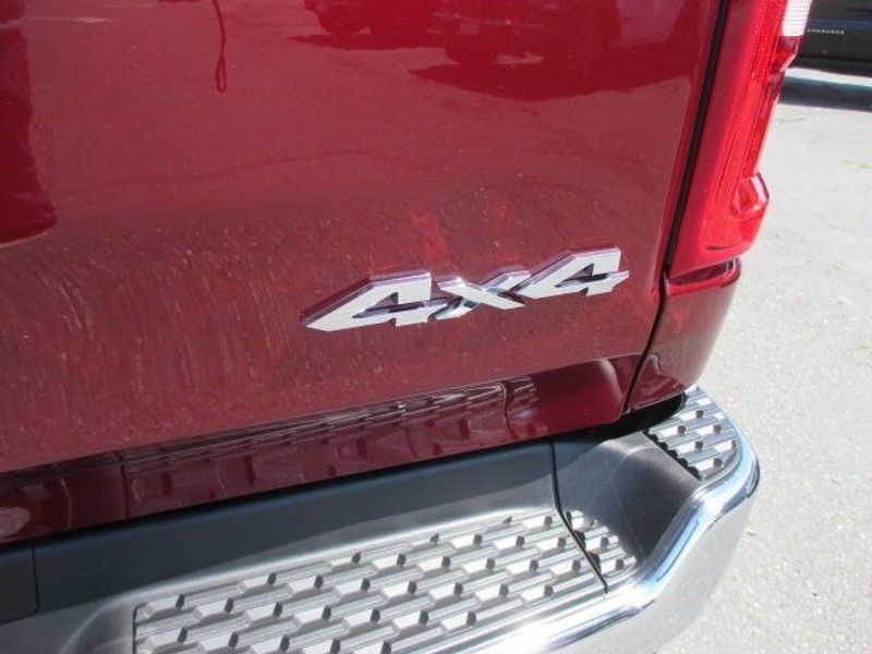 2025 RAM 1500 Laramie Crew Cab 4x4 5