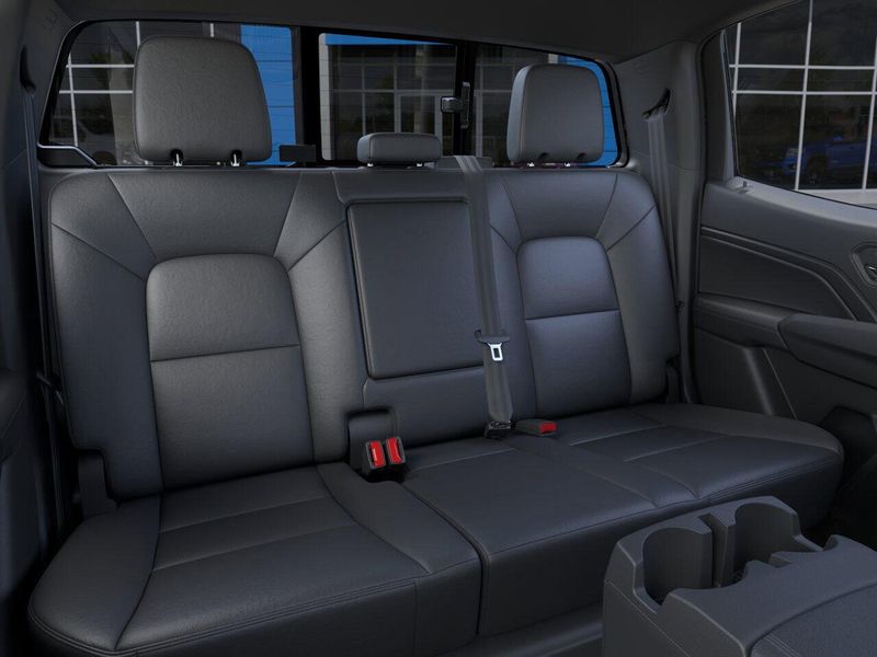 New 2025 Chevrolet Colorado 2WD LTImage 17