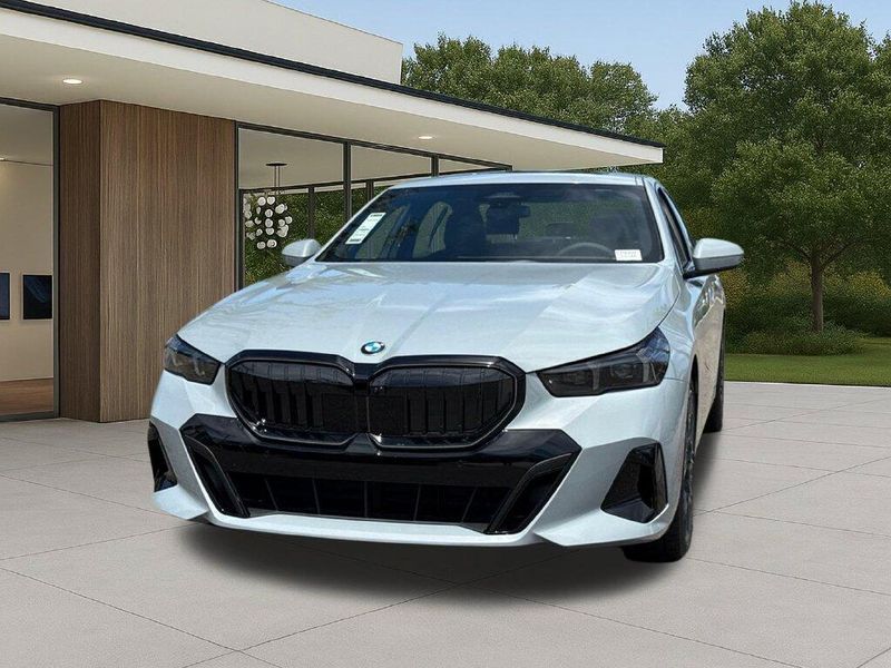 New 2027 BMW 5 Series 530iImage 3