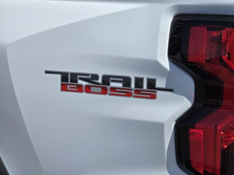Used 2025 Chevrolet Colorado 4WD Crew Cab Trail Boss