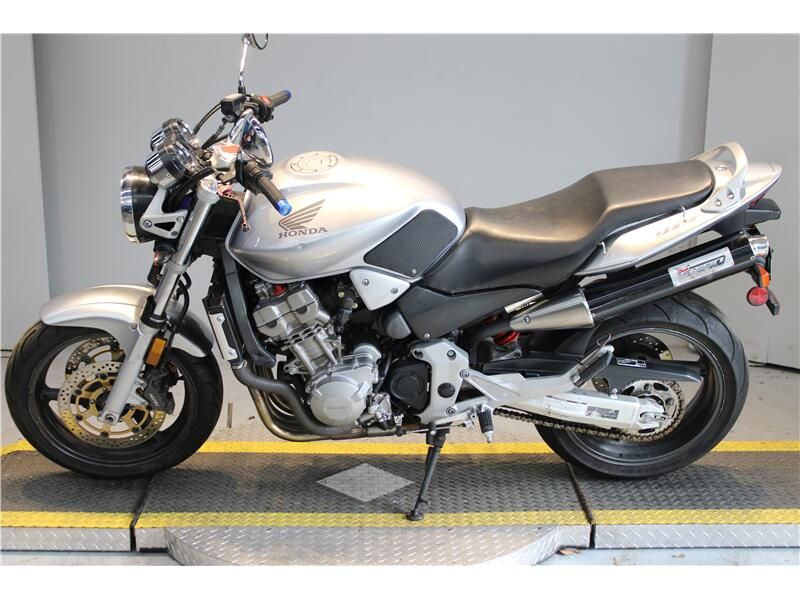 Used 2004 Honda CB900F Image 2