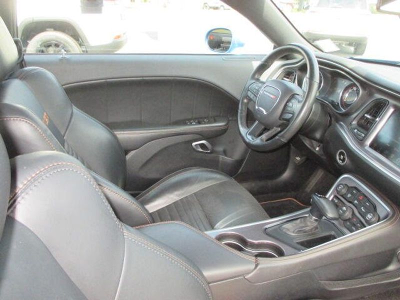 Used 2015 Dodge Challenger R/T Plus ShakerImage 23