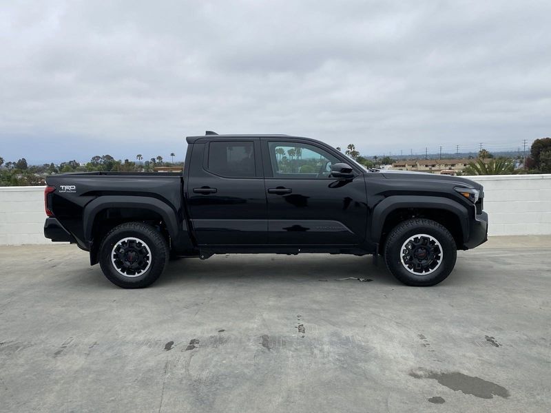 2024 Toyota Tacoma TRD Off RoadImage 3