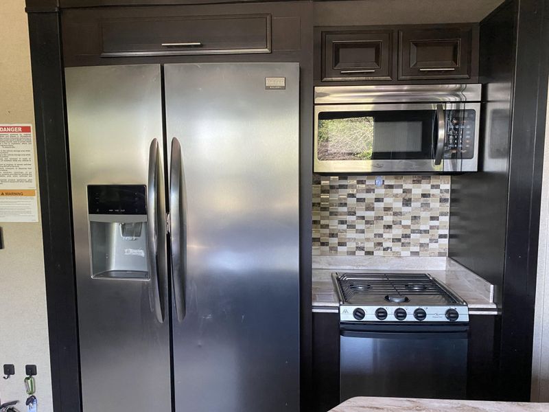 2016 JAYCO SEISMIC 4112 Image 12