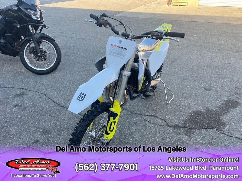 2023 HUSQVARNA TC 85 17/14  in a WHITE exterior color. Del Amo Motorsports of Los Angeles (562) 262-9181 delamomotorsports.com 