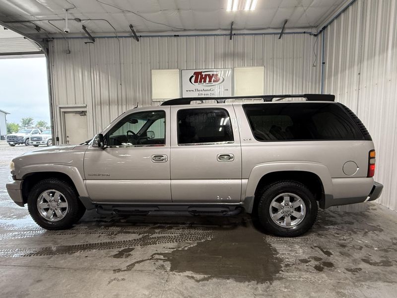 Used 2004 Chevrolet Suburban 1500 Z71Image 12