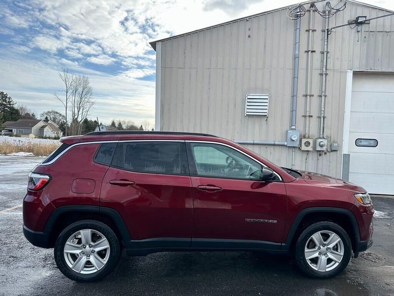 2022 Jeep Compass LatitudeImage 12