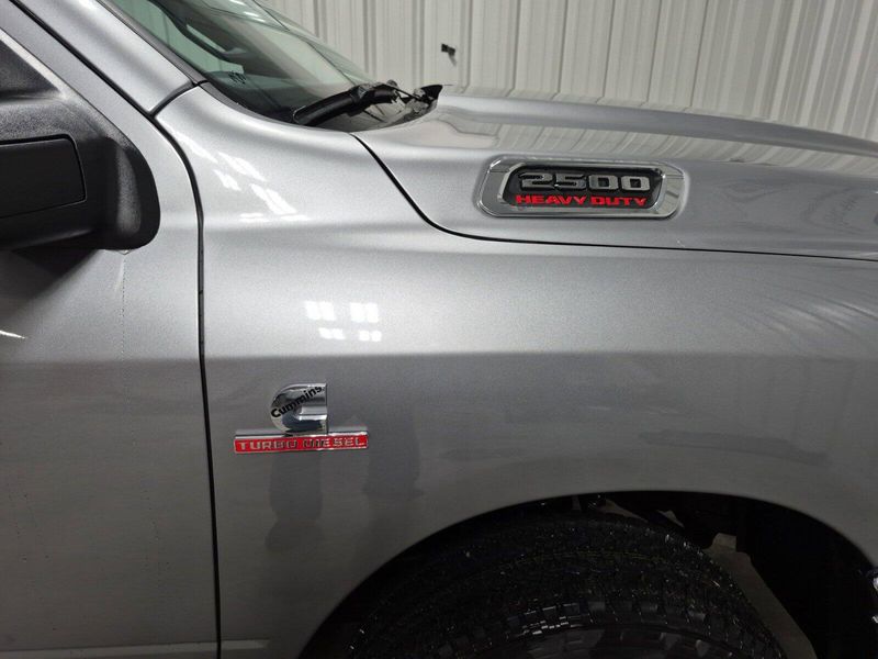 2024 RAM 2500 Tradesman Crew Cab 4x4 6