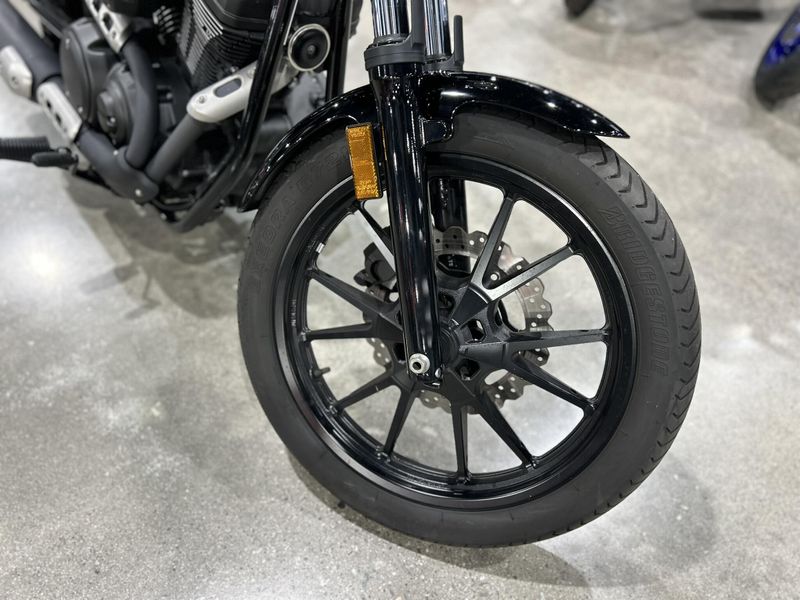Used 2016 Yamaha Bolt Image 9