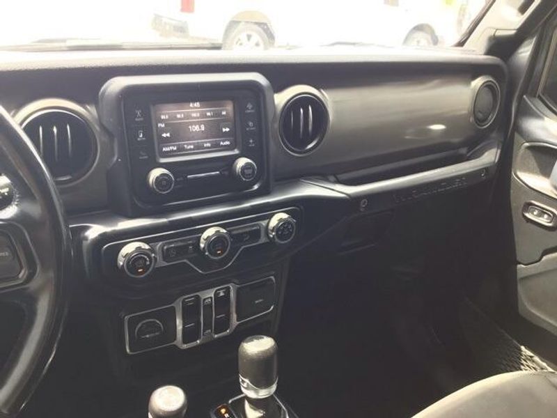 2019 Jeep Wrangler Unlimited Sport SImage 12