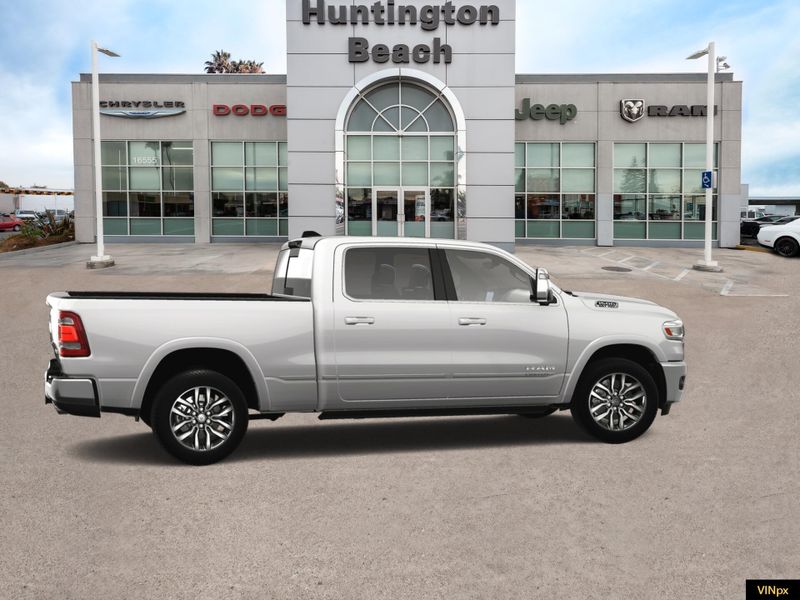 2025 RAM 1500 Limited Crew Cab 4x4Image 15