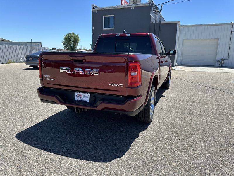 2025 RAM 1500 Big Horn Crew Cab 4x4 5