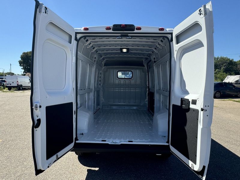 2024 RAM Promaster 2500 Tradesman Cargo Van High Roof 159